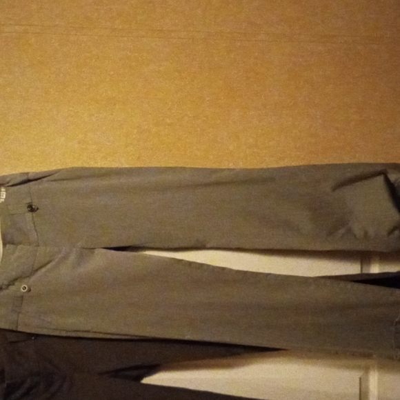 Pants - Picture 5 of 6